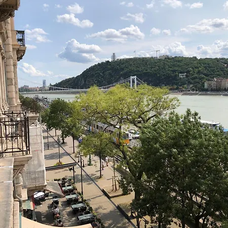 Appartement Baroque Danube Panorama Blue Budapest