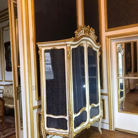 Baroque Danube Panorama Blue Appartement *